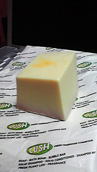 みつばちマーチ